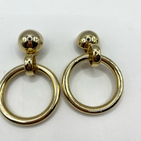 Vintage Hoop Clip on Earrings Gold Tone Large Statement 70’s Style - Picture 6 of 13